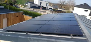 pose panneaux photovoltaïques Centrale photovoltaïque Calmont 5kw